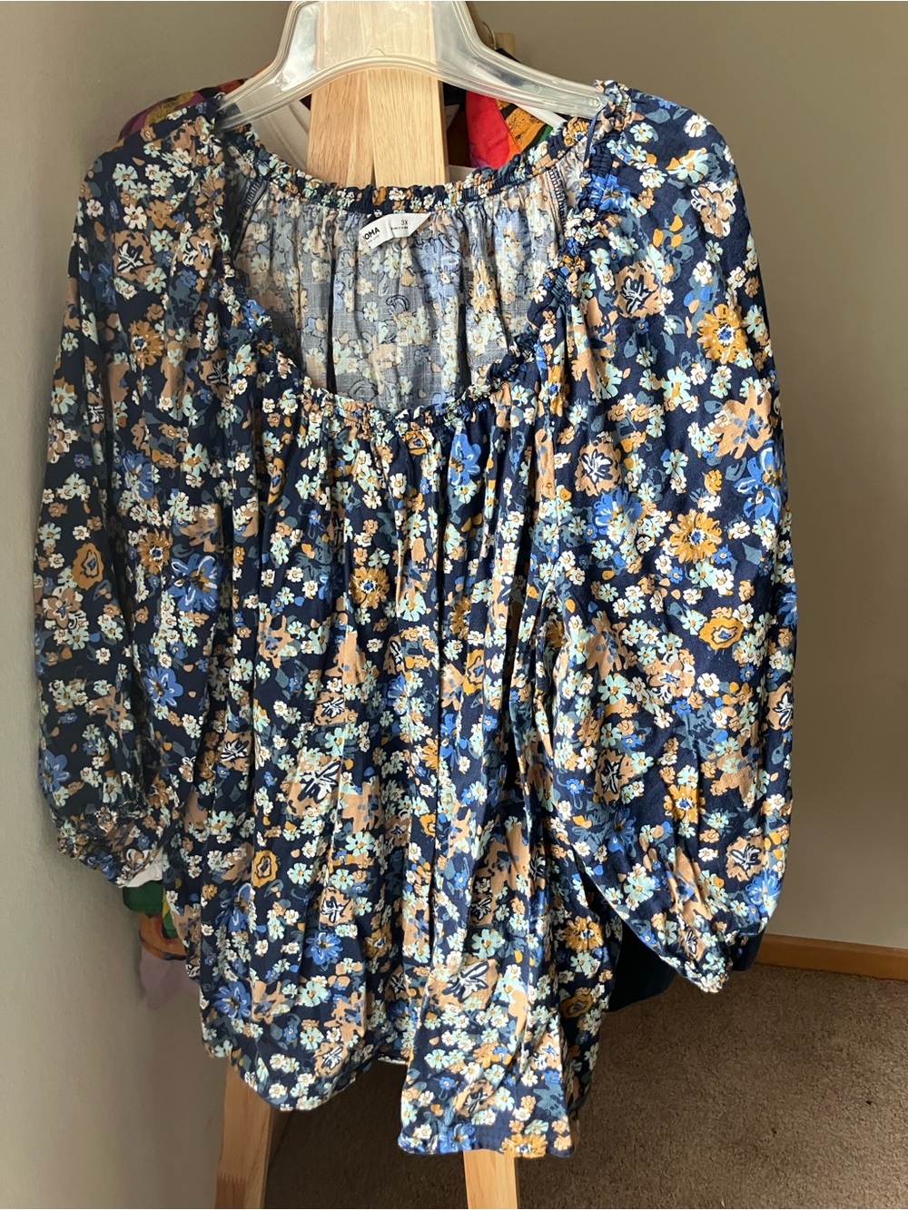 Sonoma Navy Blue Floral Peasant Blouse